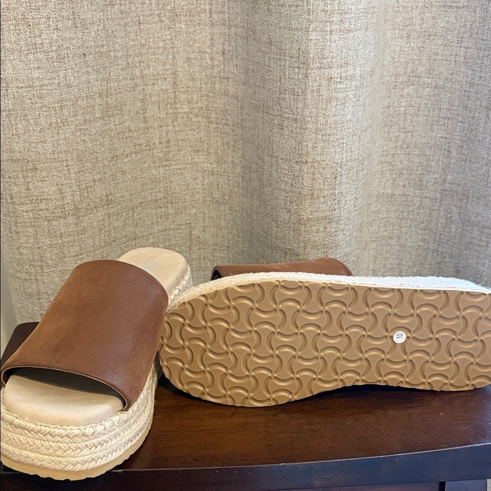 MIA brown wedges - Picture 4 of 4